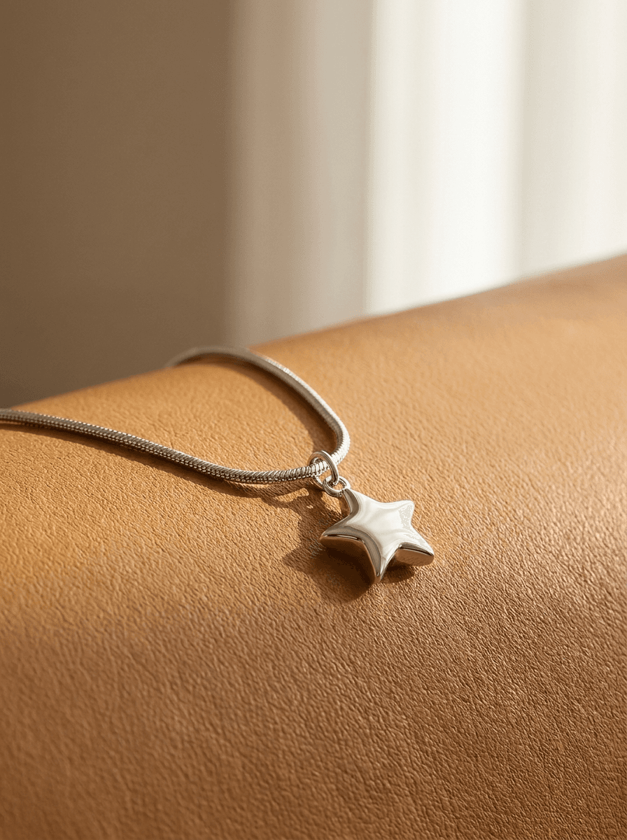 Star Pendant Necklace, necklaces in metal, view 3